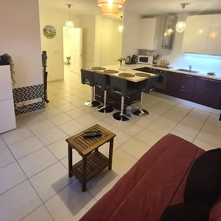 Comfortable In The Heart Of Апартаменты